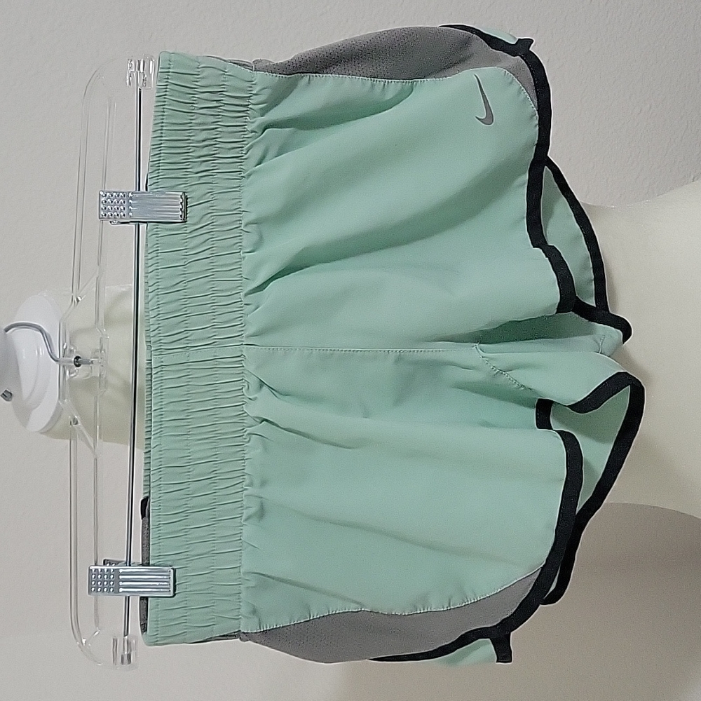 Nike Running Shorts Women's Size Small Mint Green and Grey